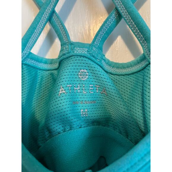 Athleta Empowerment green tank top removeable pads stretchy. Size Med. - Picture 3 of 5